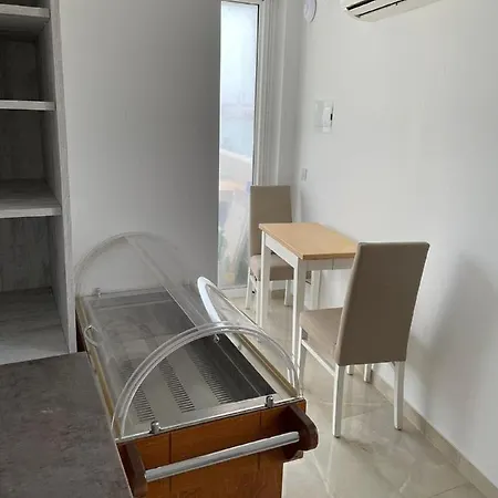 La Reggia Seaview 3* Марсашлокк