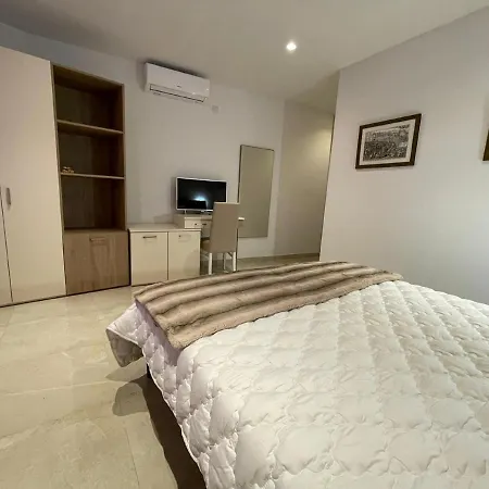 La Reggia Seaview