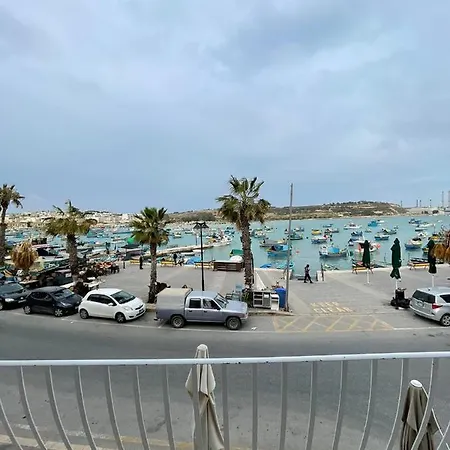 La Reggia Seaview B&B