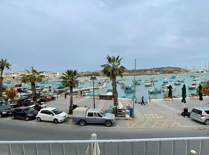 La Reggia Seaview B&B